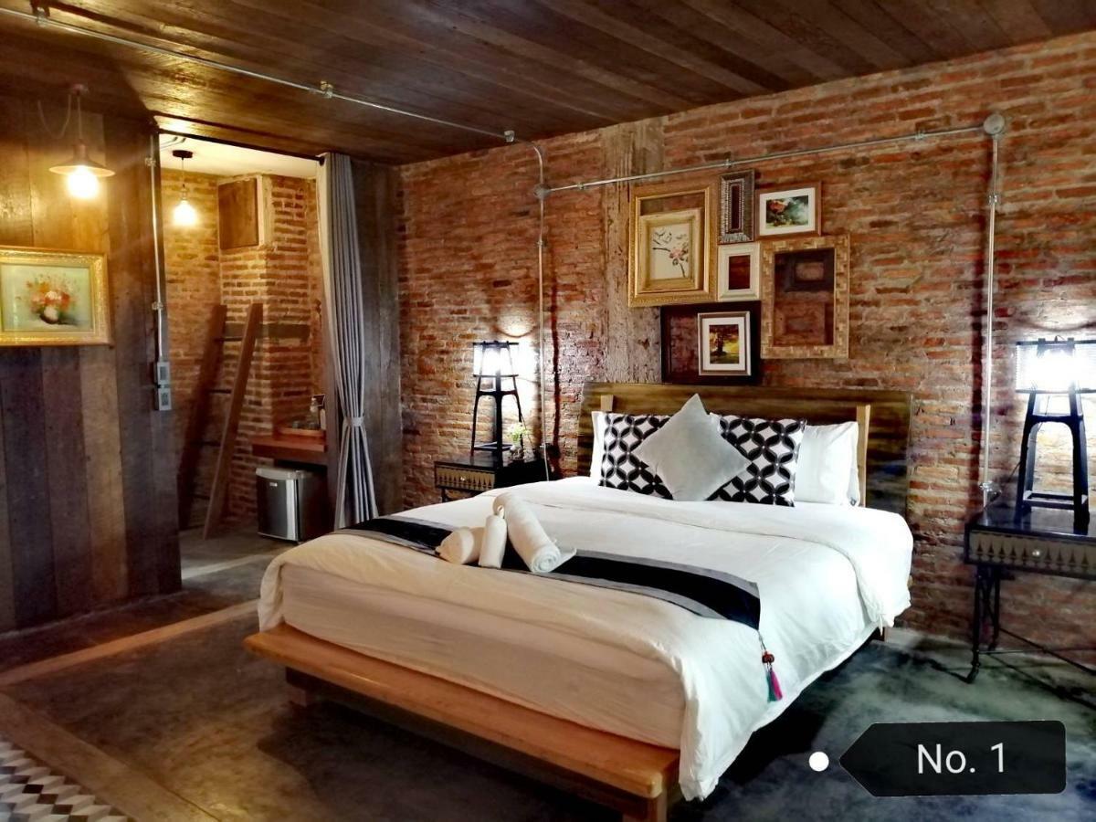 Px122 Dbest Hotel Нан Экстерьер фото